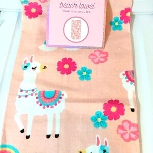 CAPELLI NEW YORK BEACH TOWEL - White Unicorns & Rainbows - SIZE 28W X 58H NWT